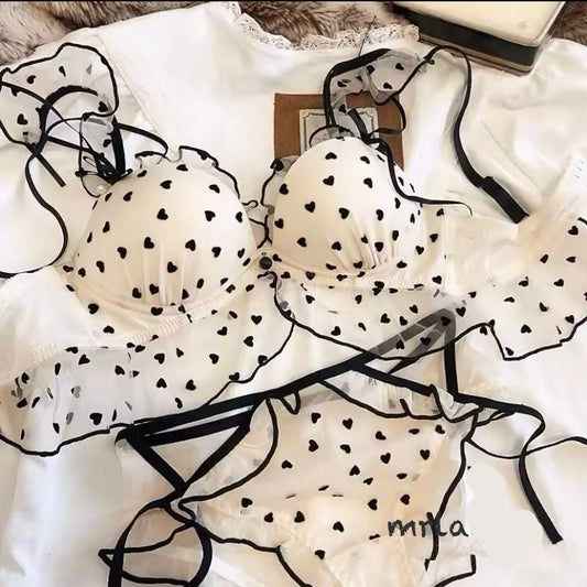 LOVE HEART THIN PAD BRA SET