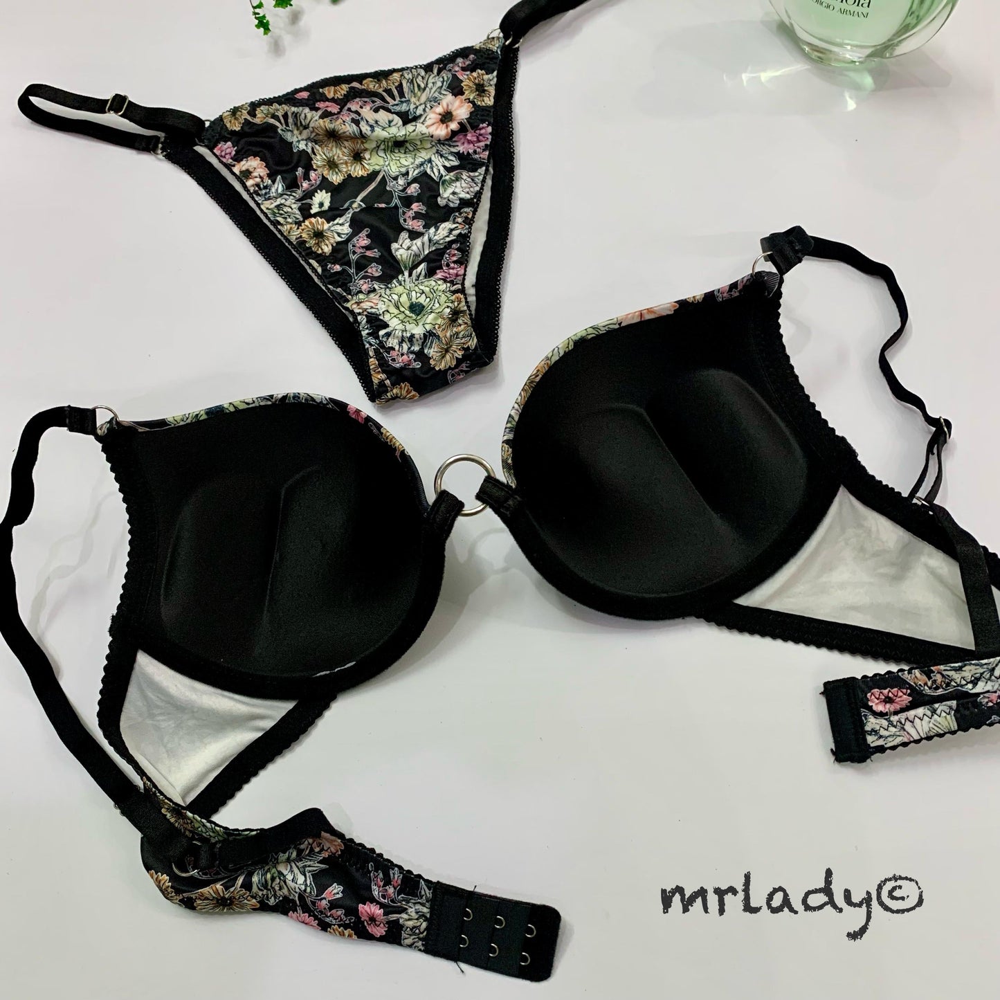 FLORAL LOOP THIN PAD BRA SET