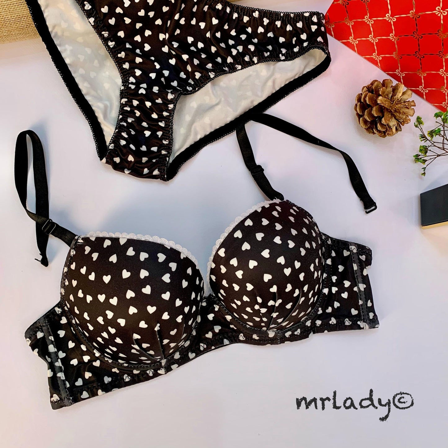 MINI HEARTS THIN PAD BRA SET