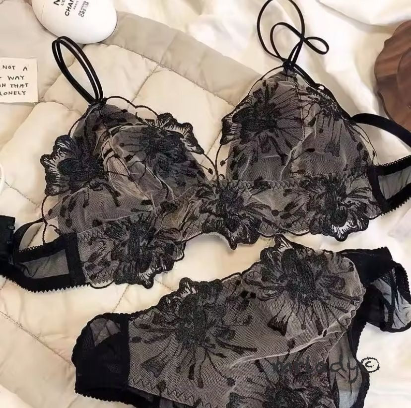 FRENCH BAT-WOMEN BRA SET