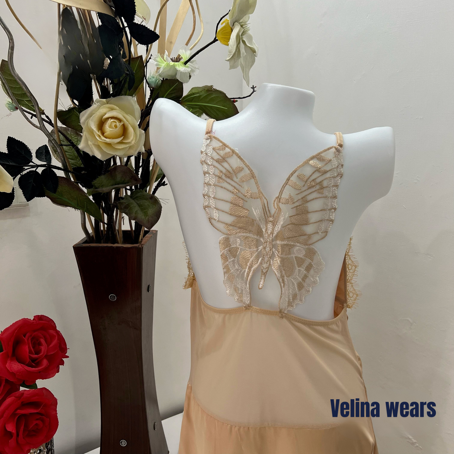 SILKY BACK BUTTERFLY NIGHTY