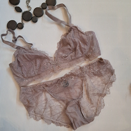 SOFT NET BRA SET