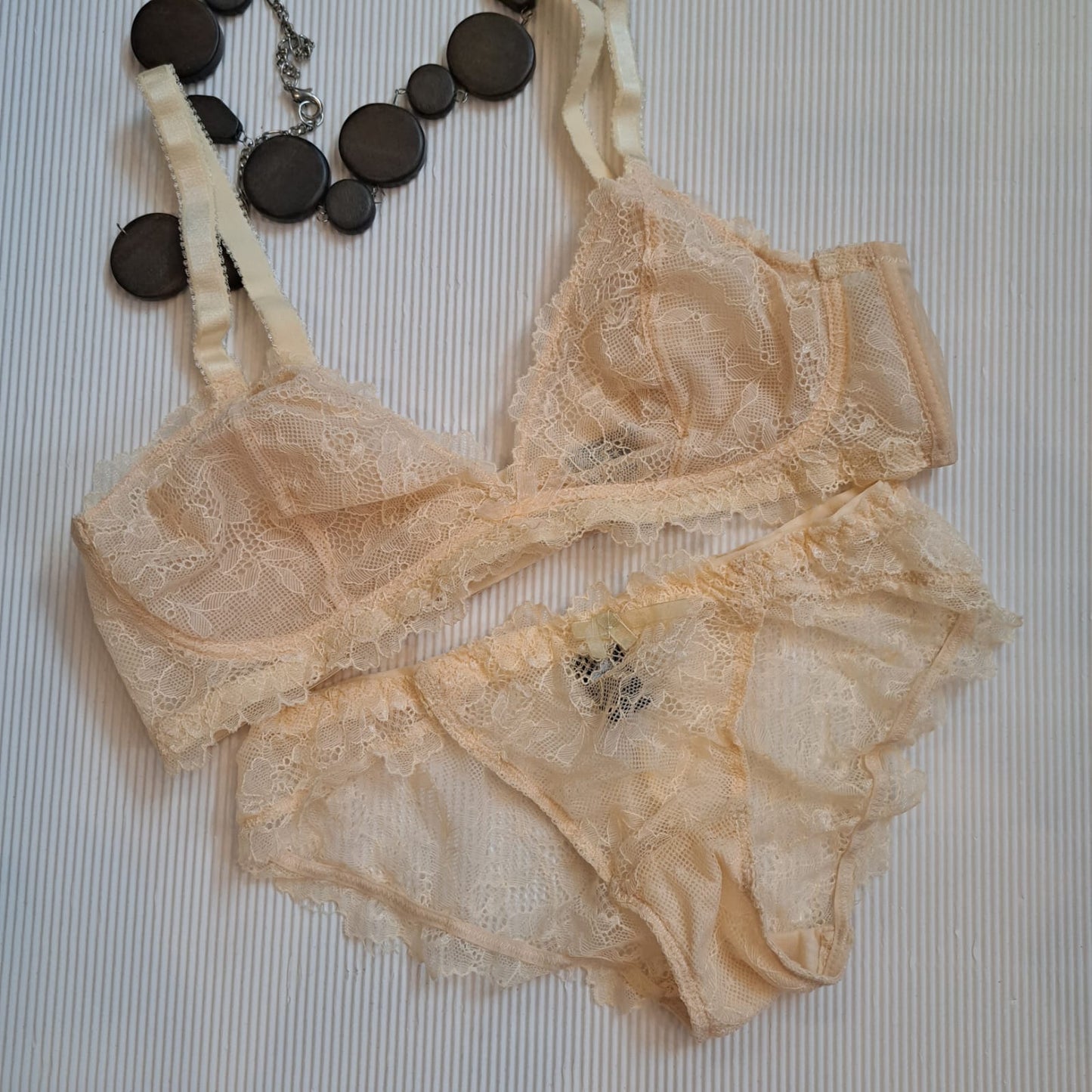 SOFT NET BRA SET